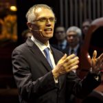 Le portrait de Carlos Tavares